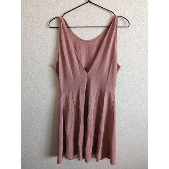 Divided by H&M Womens Sz 12 Knee Length Dress Blush Pink Metallic Party - Picture 4 of 4